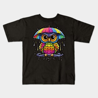 Owl Rainy Day With Umbrella Kids T-Shirt